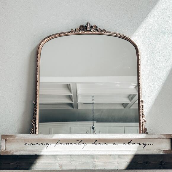 55 INCH LONG EVERY FAMILY HAS A STORY WOODEN SIGN farmhouse charm rustic decor - Picture 4 of 6